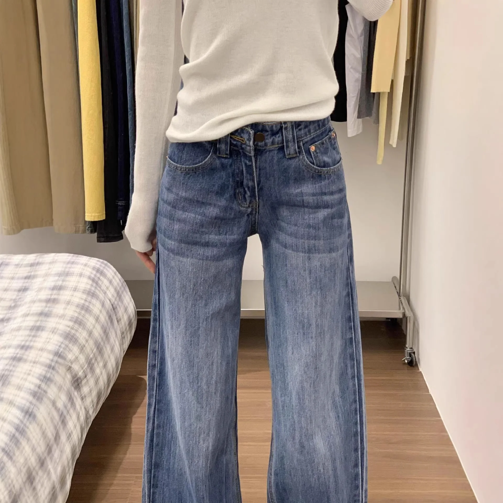 Design Sense Retro Washed Straight Jeans Women's Spring New Small Medium Low Waist Thin Wide Leg Pants
