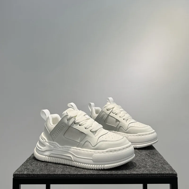 

Xiaobai platform bread shoes low-top lace-up sports and leisure shoes trend versatile height increase design