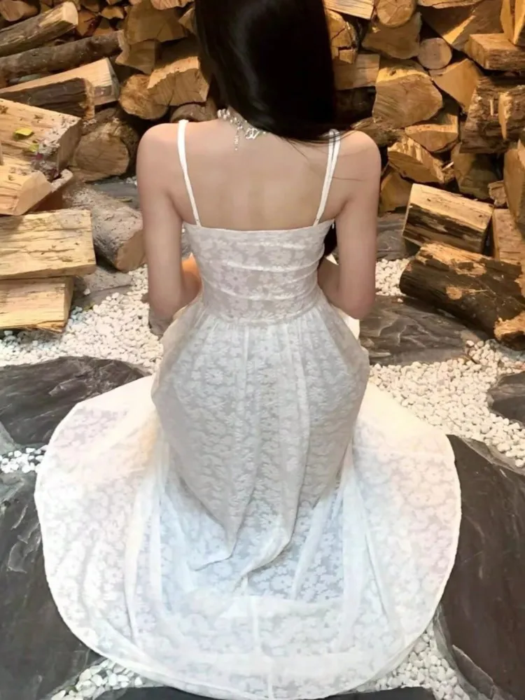 Długie sukienki bez ramiączek w stylu francuskim Kwiatowe stroje plażowe dla kobiet Spaghetti Strap Koronkowa wysoka talia Elegancka suknia wieczorowa