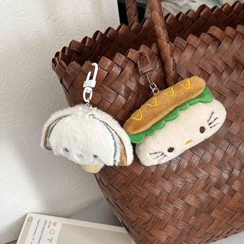 トレンディでクリエイティブなサンリオアイスクリームコーン型の吊り下げ飾り、漫画風ペンダント、バックパック飾り、キーホルダー、ぬいぐるみ