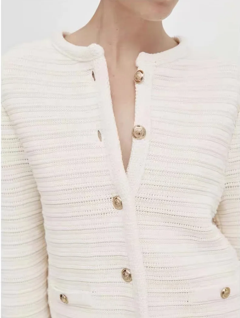 Ethereal MD 2024 women\'s spring new style of Small fragrance button design texture knitted cardigan short jacket