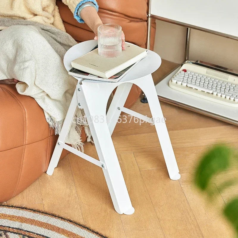 

Nordic Designer Creative Personality Iron Stool Cafe Restaurant Stools Living Room Sofa Coffee Table Height 45CM Vanity Chair