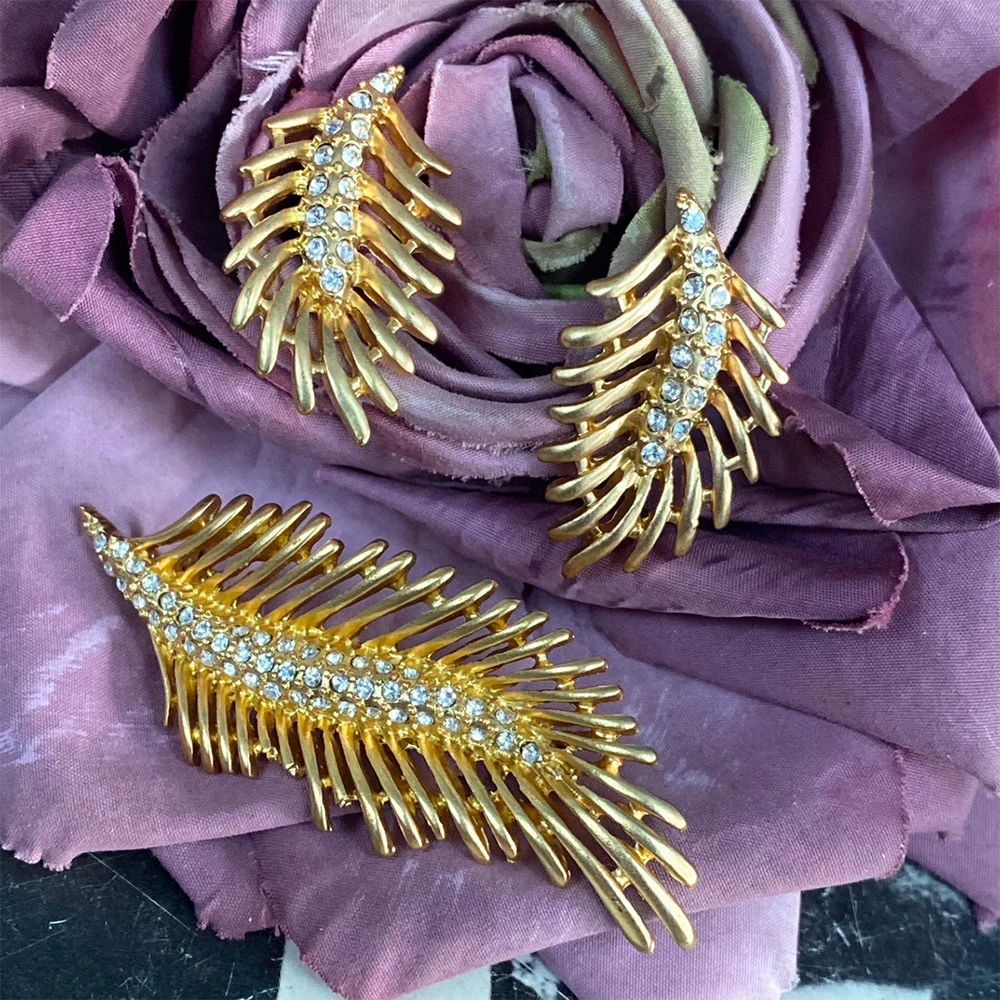 Pendientes de broche de circón para mujer y niña, platings dorados de cobre de temperamento Vintage, regalo de fiesta, conjunto de joyas