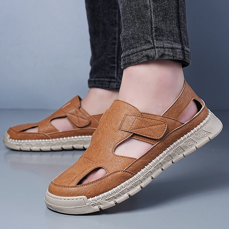 

Summer Hot Selling Men's Walking Shoes Massage Soles Breathable Versatile Beach Casual Shoes Lightweight Men's Leather Sandals