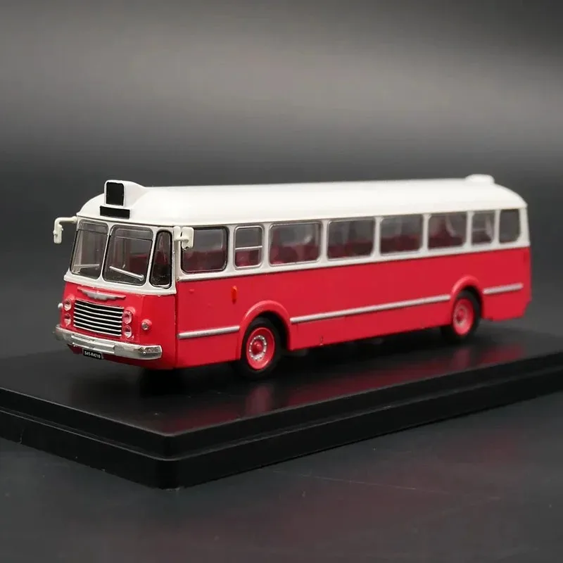 

Модель автобуса IXO / IST 1:72 S45-R4210 из сплава, коллекционная, подарочная, сувенирная, демонстрационная игрушка