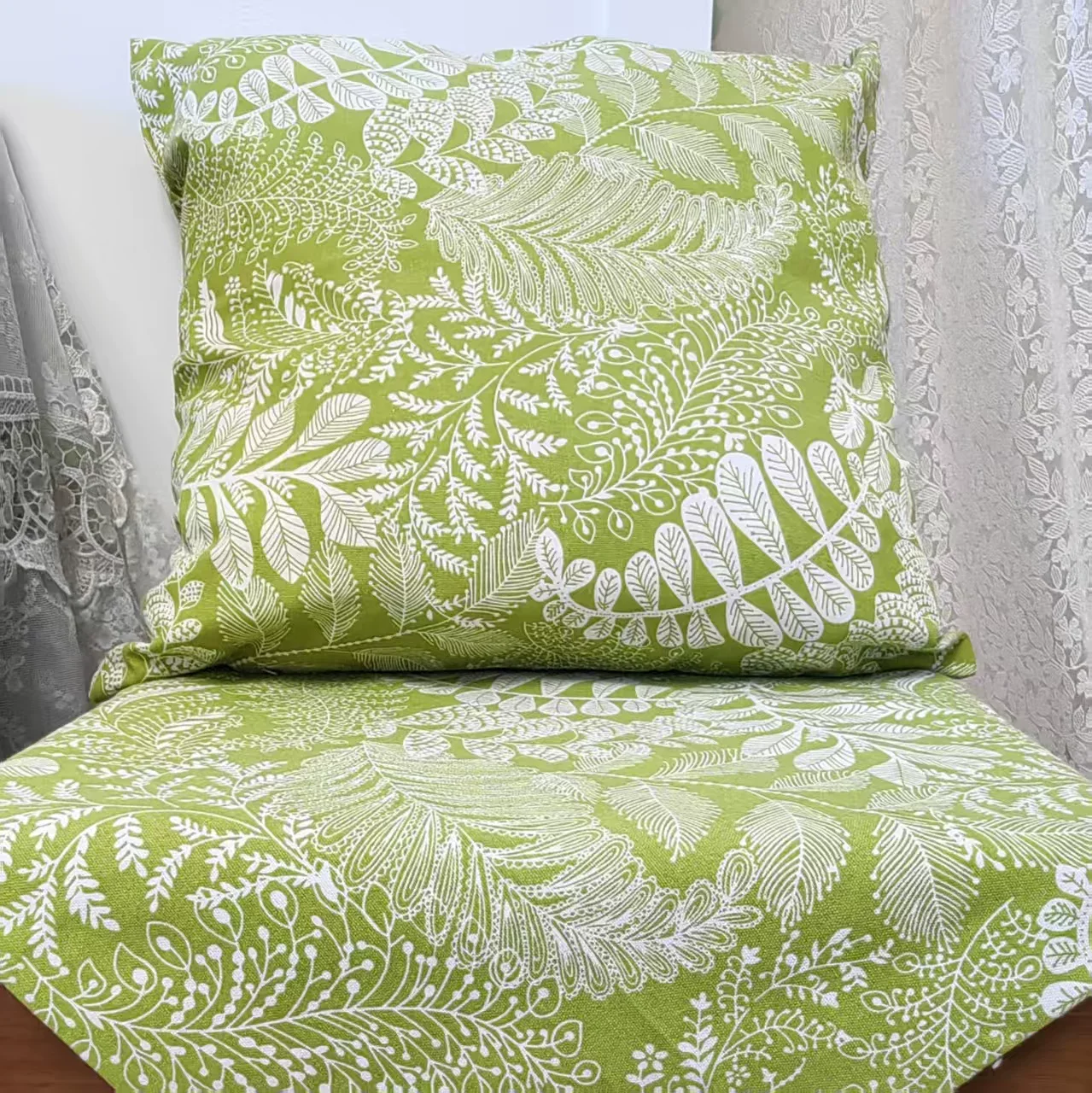 Nordic Green Plants Throw Pillow Case Simple Light Luxury Home Bed Headrest Cover Sofa Decor for Love Seat Summer Fresh Dining R