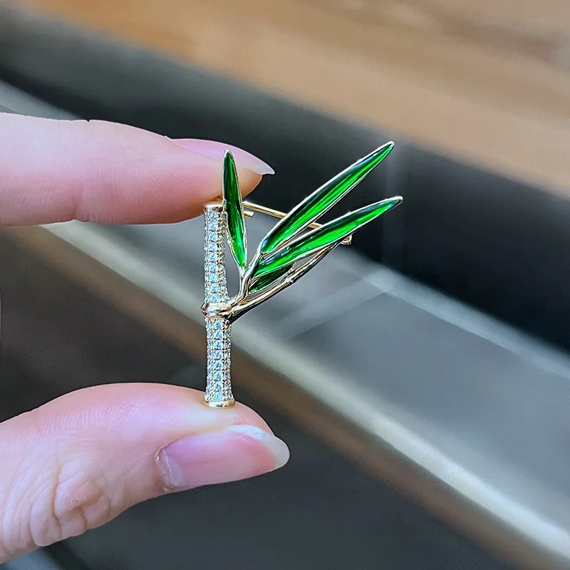 1PCS Luxury Wings Fairy Brooch Elegant Butterfly Ballet Dancer Pins Creative Rhinestone Alloy Clothing Accessories Gifts 2023