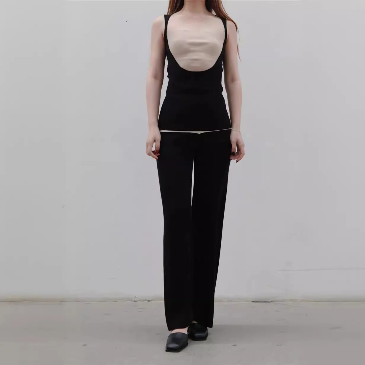 7752 Sommer neuer französischer Stil Pure Desire Farbblock quadratischer Ausschnitt gefälschtes zweiteiliges trägerloses schlankes gestricktes Tanktop