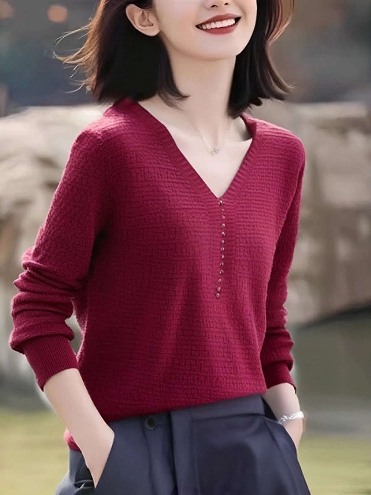 

Red Beaded V-Neck Knitwear Women's Spring Autumn Winter New Style Overhead Inner Wear Top Versatile Elegant Sweater