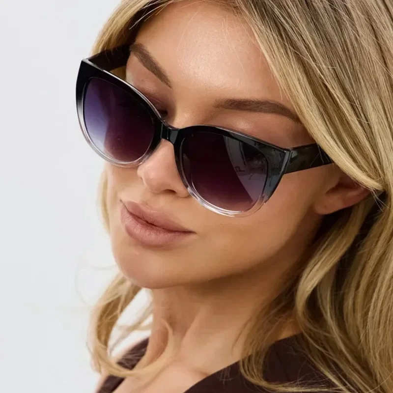 

Women's Cat-Eye Sunglasses European American Fashion High-End Street Style Shot Simple Design Optical Glasses for Ladies