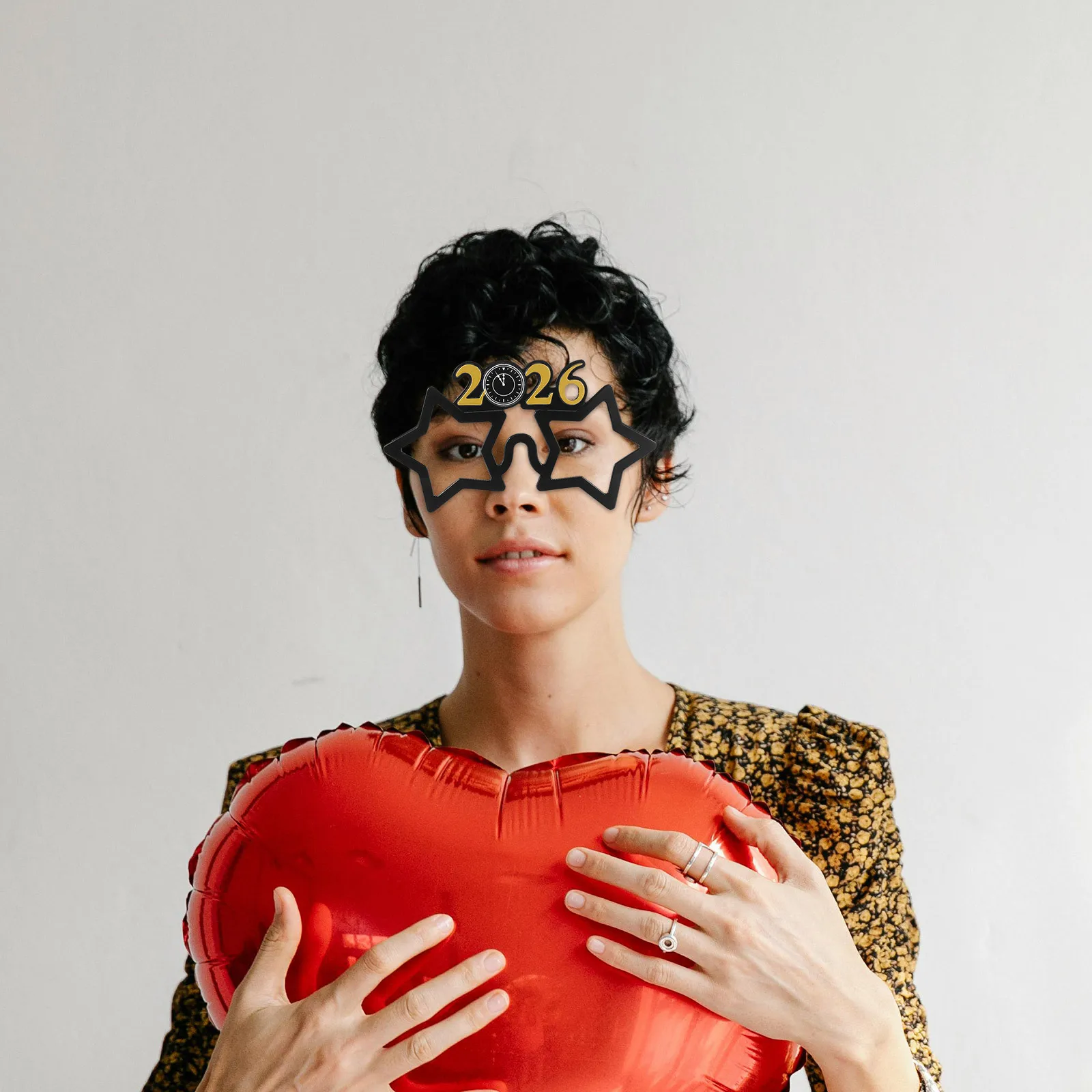 

4Pcs 2026 Eyeglasses Happy New Year Party Favors Stylish Festive Sunglasses Versatile Events Celebrations Supplies