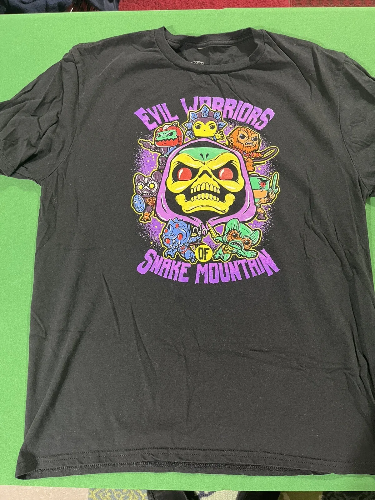 فانكو بوب! تي: قميص رجالي من Evil Warriors of Snake Mountain مقاس كبير L