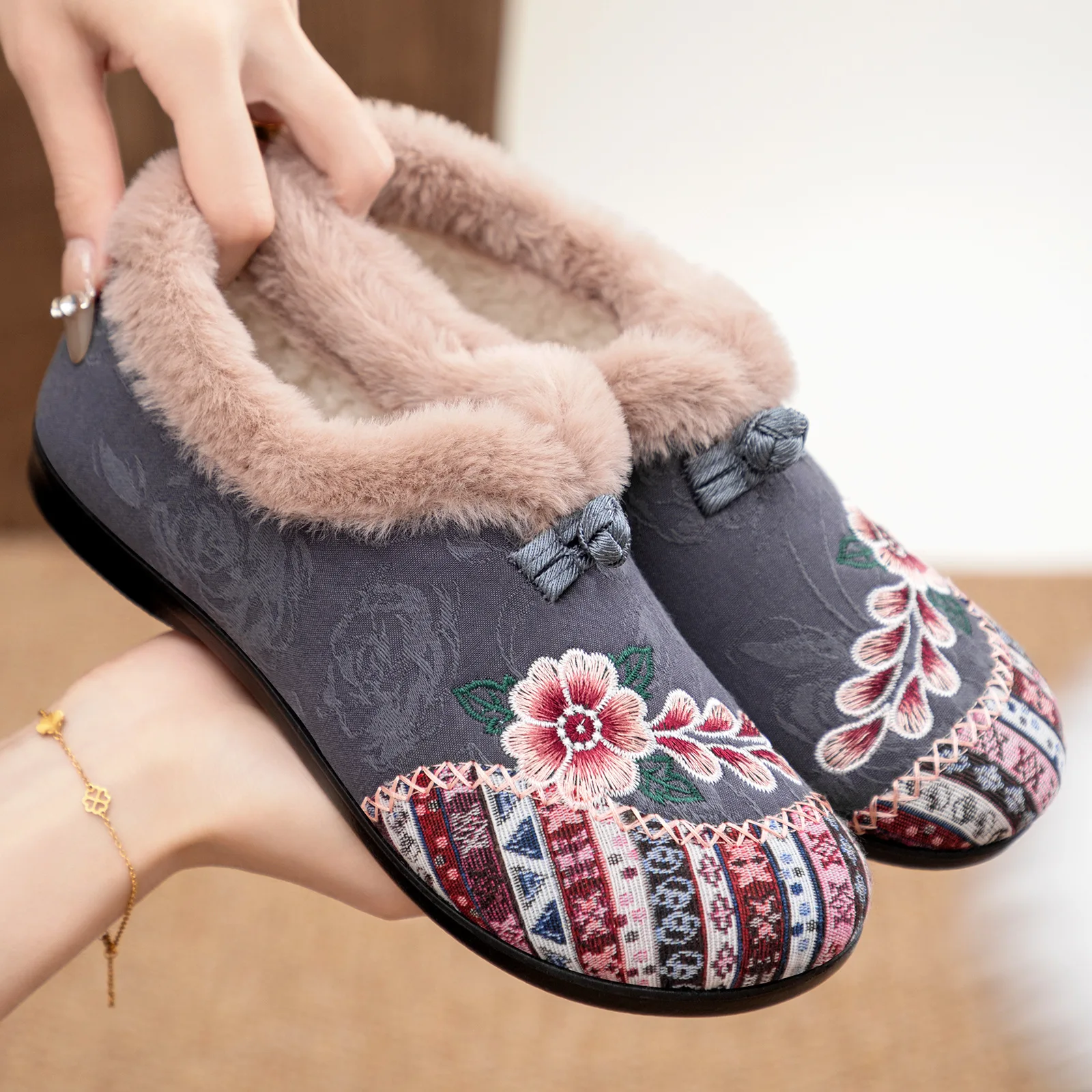 

Casual Boots Slip On Embroidered Mom Boots Plush Fleece Lined Warm Winter Boots Thick Soft Cotton Lined Cozy Non Slip Shoes