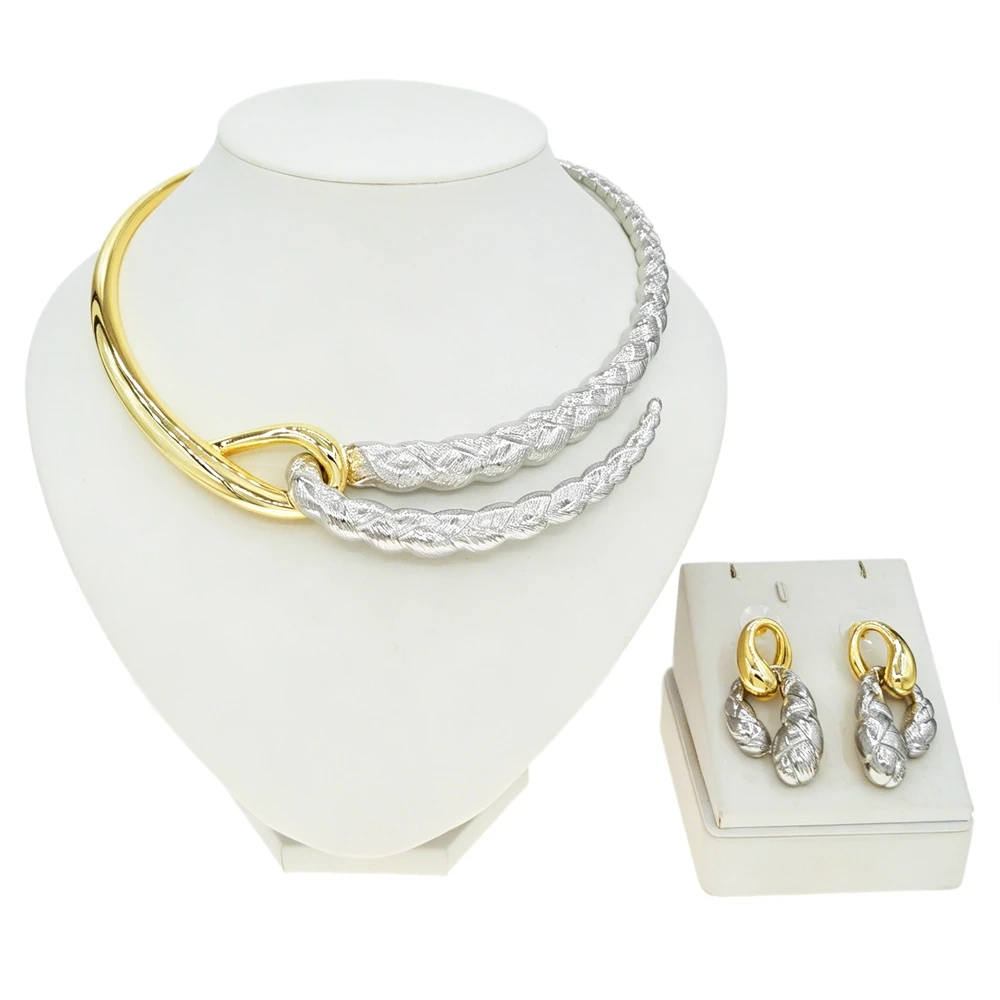 New Women's Exquisite Jewelry Set Wholesale 18K Gold Plated Dubai Fashion Jewelry Wedding Party Accessories