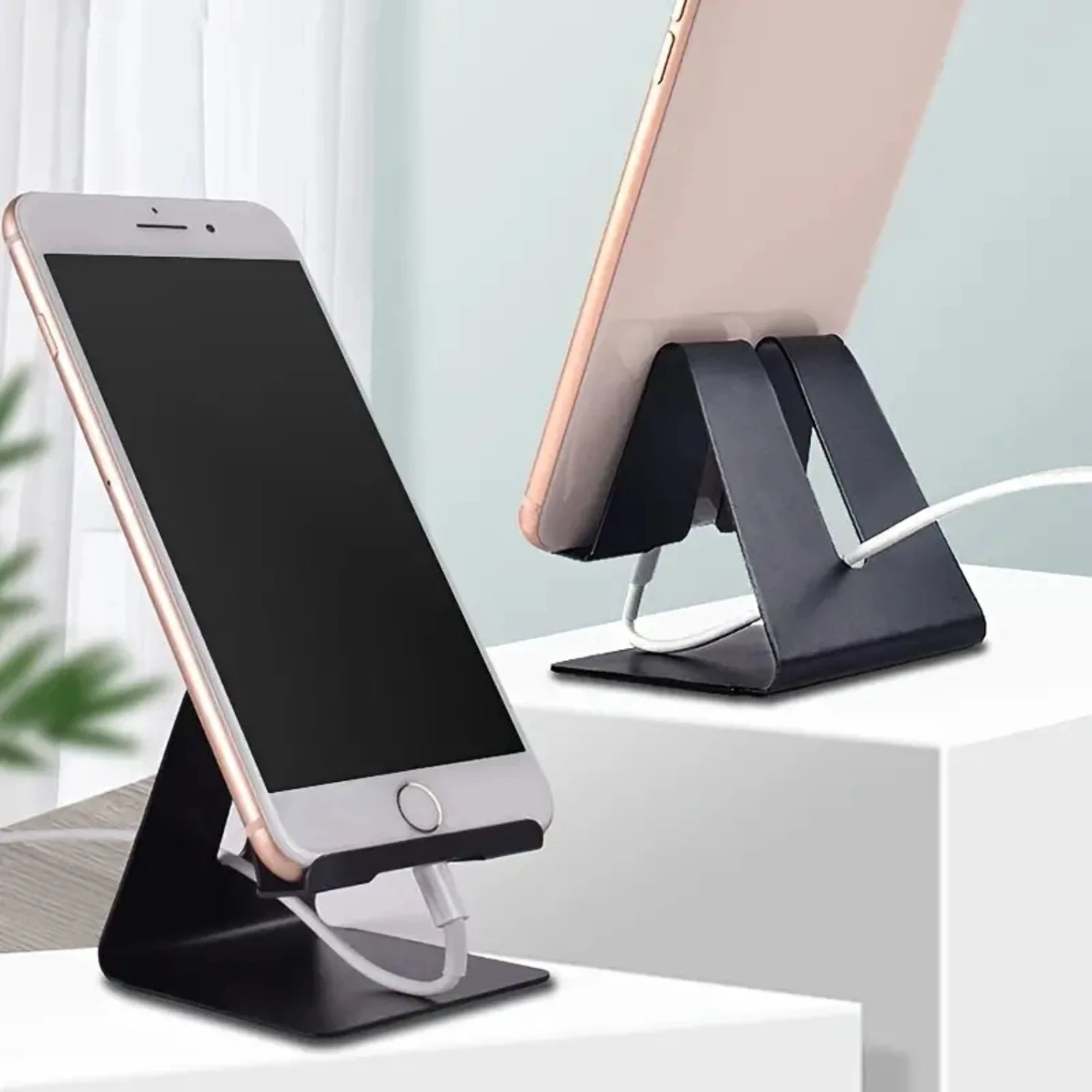 

Flexible, Stylish and Adorable Metal Desktop Cell Phone Stand Holder with Lovely Design for iPhone and iPad - Ideal Handable Pho