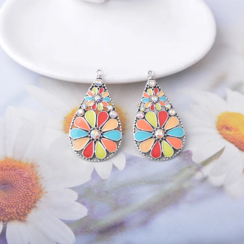 10 Stück Boho Zinklegierung Ohrringe Blumenanhänger Retro-Stil Anhänger-Set DIY Damenohrringe – Detail 9