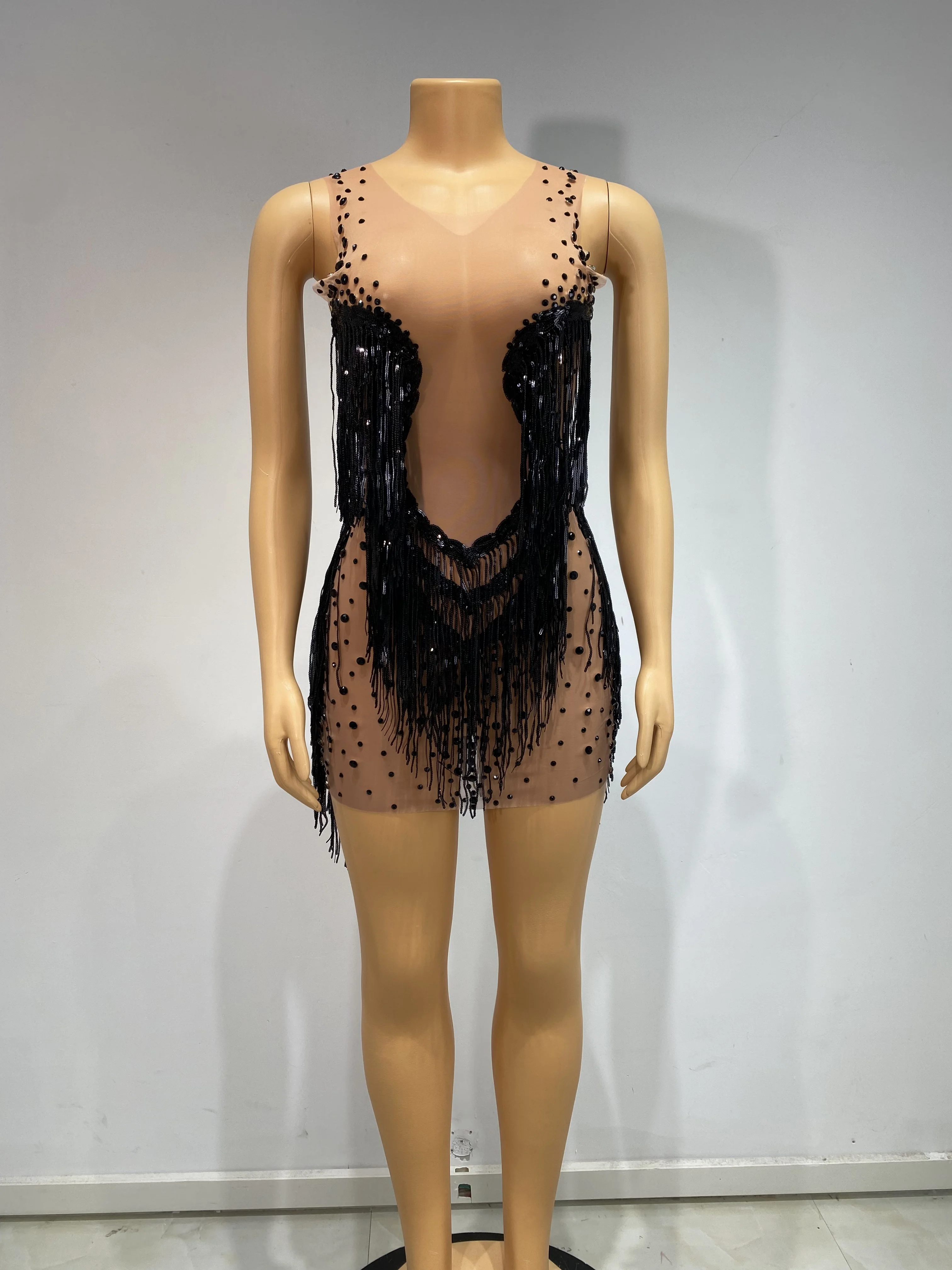 Strój showgirl, luksusowy strój na imprezę, błyszczące cyrkonie, cekiny, łańcuszek, mini sukienka, luksusowa damska seksowna prześwitująca sukienka z siateczki na imprezę koktajlową.