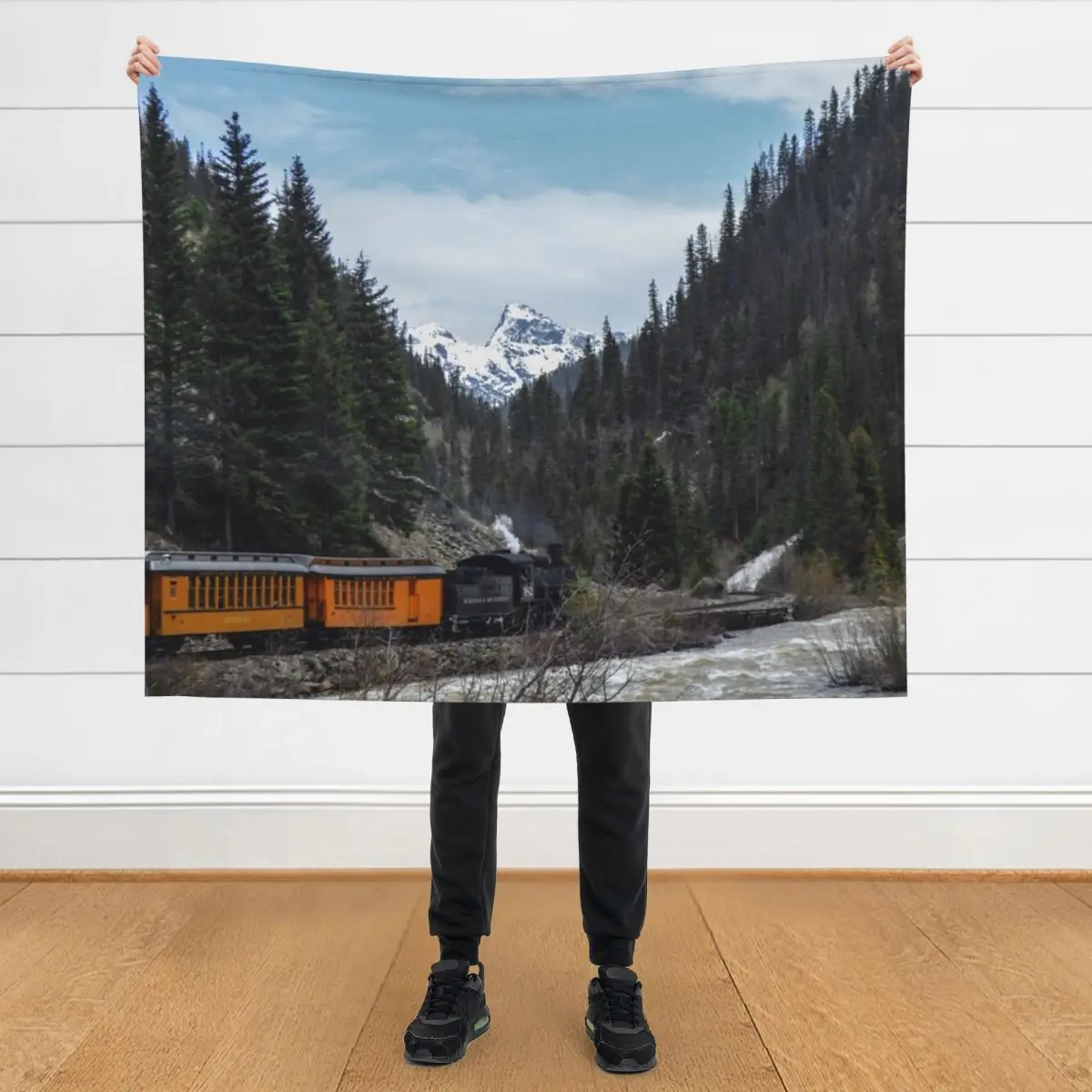 

Train in Colorado Throw Blanket Summer Beddings Luxury Brand Fashion Sofas Multi-Purpose Blankets