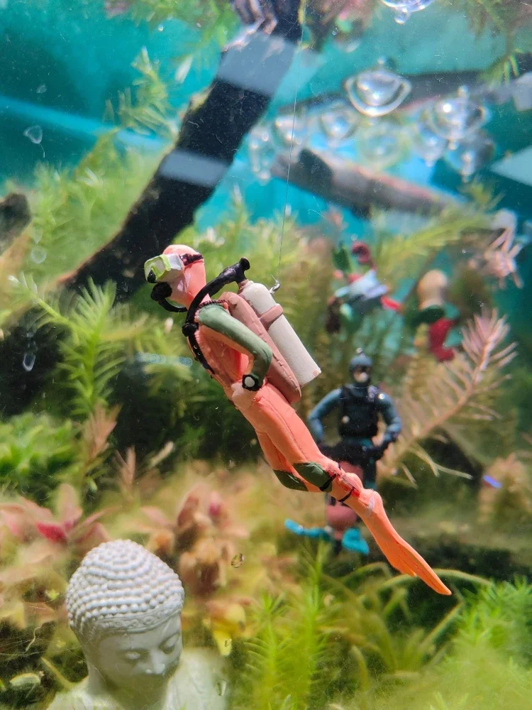 Creative Resin Large Frogman Ornaments for Aquarium Interesting Decoration Simulated Diver Water Tank Aquarium Accessories