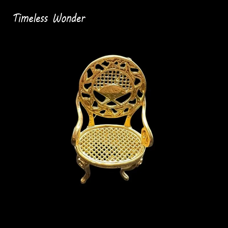 timeless-wonder-fancy-cutout-geo-chair-brooch-pins-women-designer-jewelry-runway-top-rare-classy-gift-vintage-sweet-7523