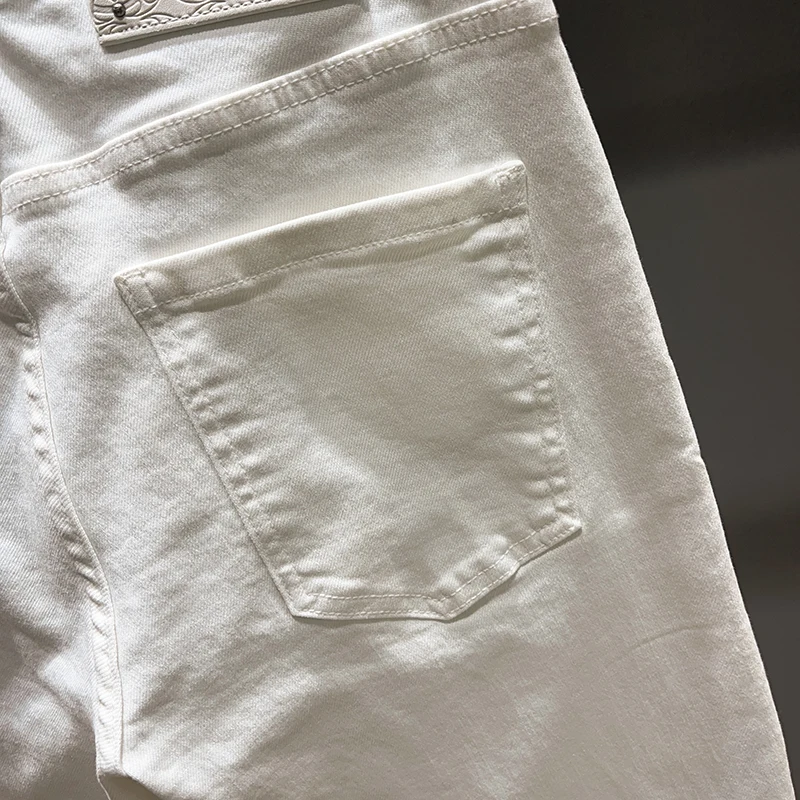 

Designer Fashion New High Quality White Jeans Washed Nostalgic Perforated Patch Elastic Slimming Men's Retro Jeans Y2k