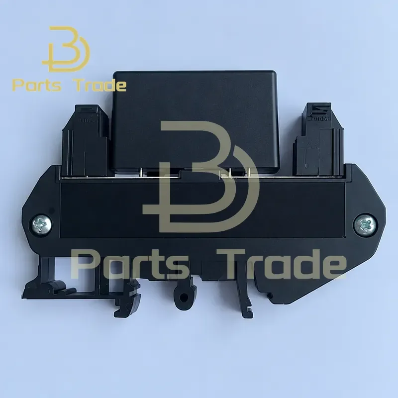 1pcs DRA1-MP240D4 Solid State Relay for Industrial Control Applications High Performance Reliable Operation Compact Design