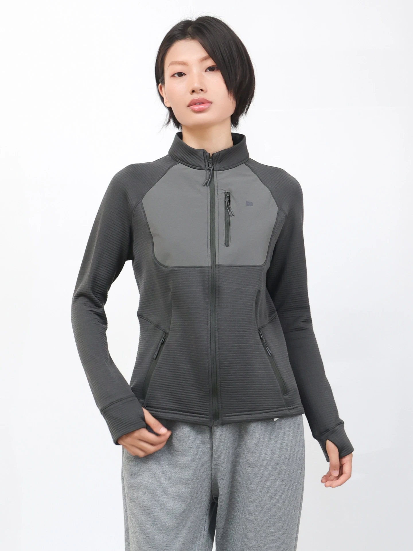 

Casual Comfortable Wool Blend Long Sve Thin Fce T-irt Women's Autumn Spor Slim Fit Stand Collar Zipper Closure