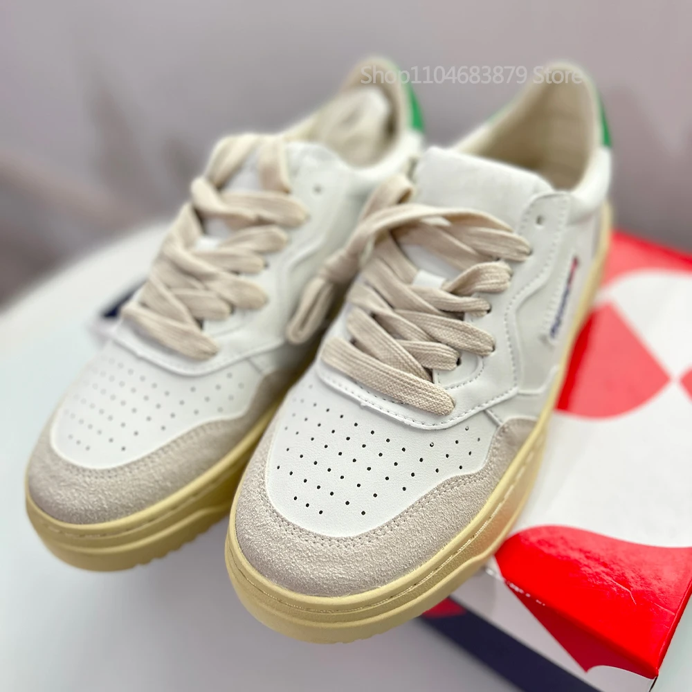 Zapatillas de deporte informales para hombre y mujer, zapatos de Skateboard de verano, zapatos vulcanizados transpirables de moda de primavera, Size35-45