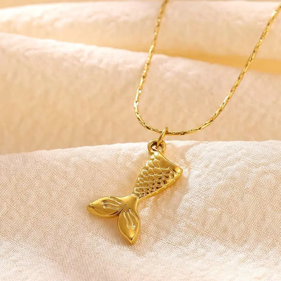 Stainless Steel Ocean Fish Tail Pendant Necklace For Women Gold Color Cute Creative Chain Necklaces Beach Party Jewelry Gifts
