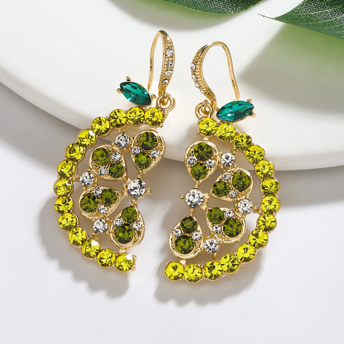 New fashion super flash full diamond light luxury fruit earrings exaggerated hollow design alloy lemon earrings