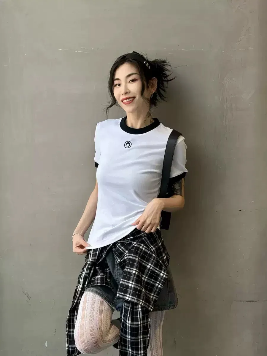 Embroidered Moon Tshirt Women Summer Short Sleeve Round Neck Color Contrast Casual Streetwear Versatile Top Trendy Pullover