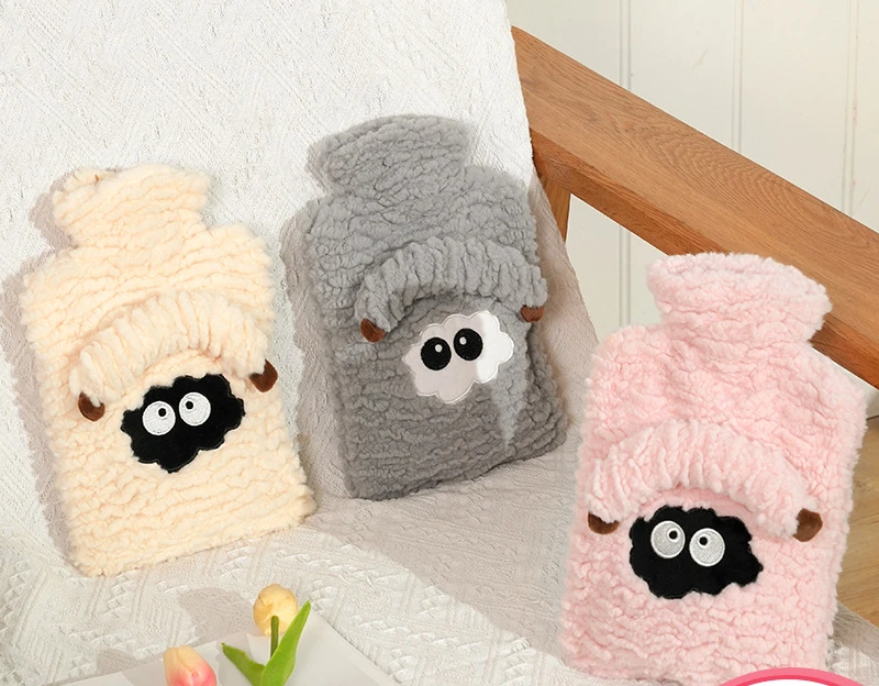 Hot Water Bottle Filling Large Cute Plush Cloth Cover To Warm Hands and Keep Warm PVC Water Filling Hot Water Bag