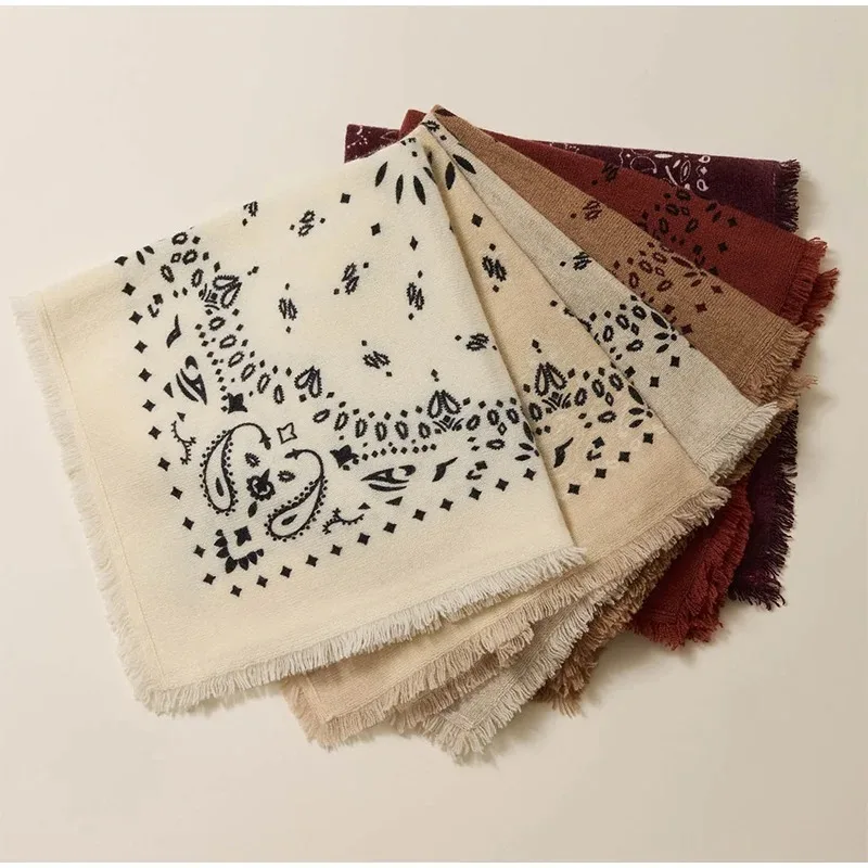 

Ladies Lightweight Soft Autumn Winter Windproof Shawls Retro Printed Tassel Scarf Lady New Chic Daily Casual Spring Warm Scarfs