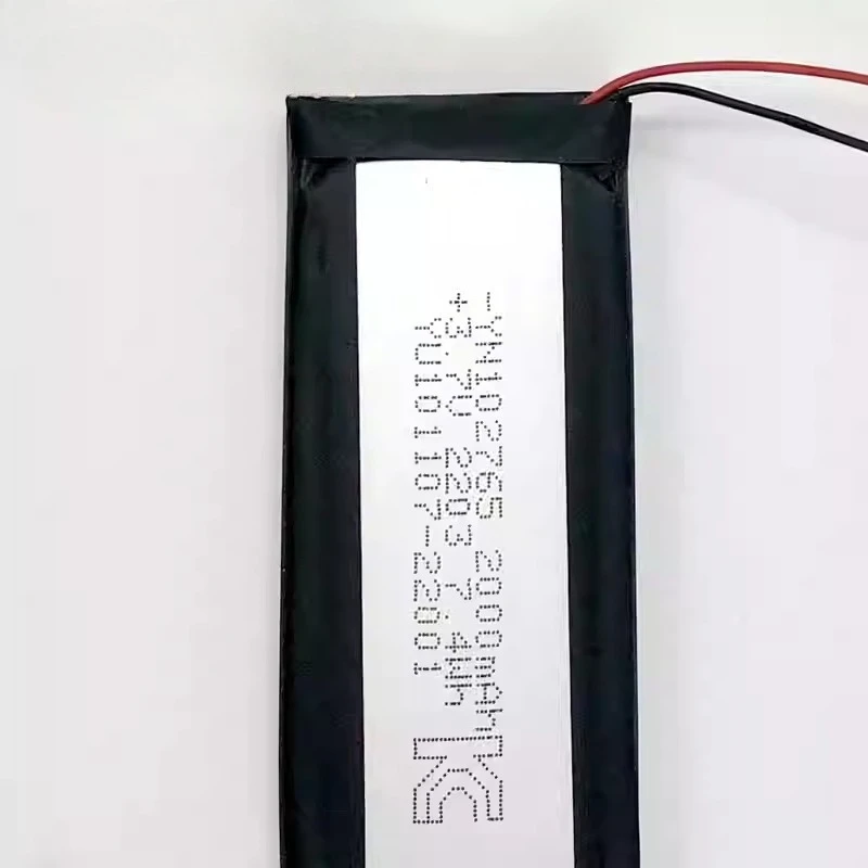 แบตเตอรี่คุณภาพสูงใหม่สำหรับกล้องบันทึกภาพมอเตอร์ไซค์ Maxto M3 M3S Gt3 แบตเตอรี่ลิเธียมโพลิเมอร์แบบชาร์จได้ 3.7V 2000mAh