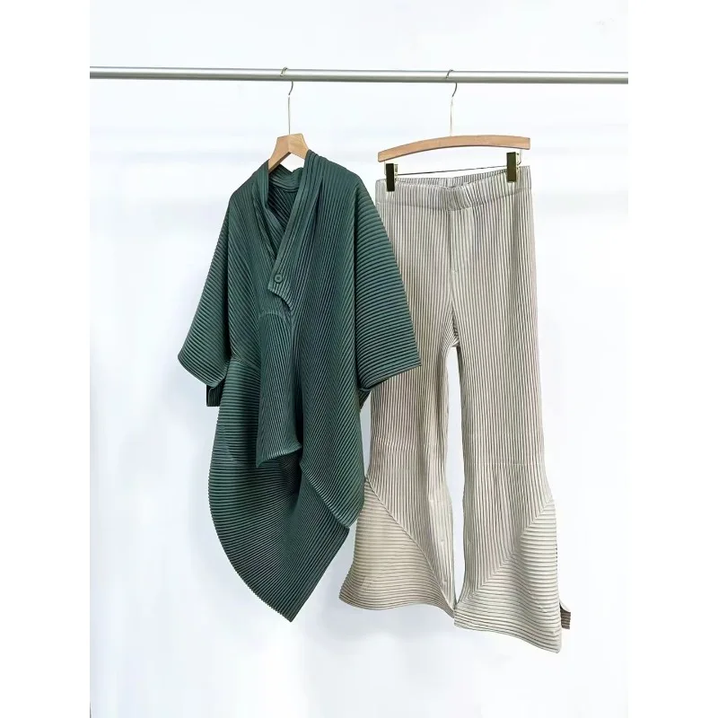 Miyake Pleated Slit Flared Pants Men Solid Color Unisex Original 2025 Spring and Summer New Pants Casual Versatile