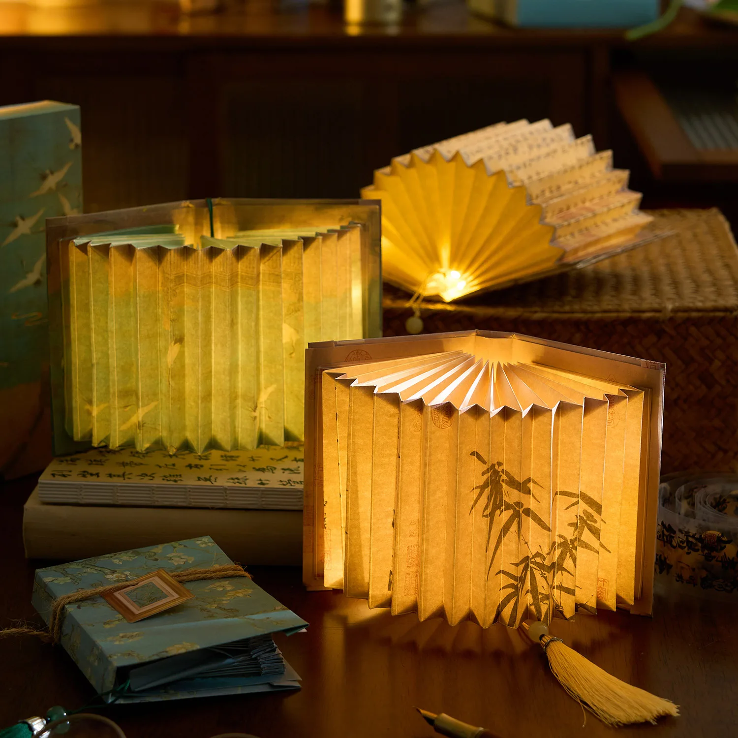Chinese Fan Shaped Book Lamp Glass Bead Lamp Series Artistic Calligraphy Famous Paintings DIY Handmade Desktop Ornaments