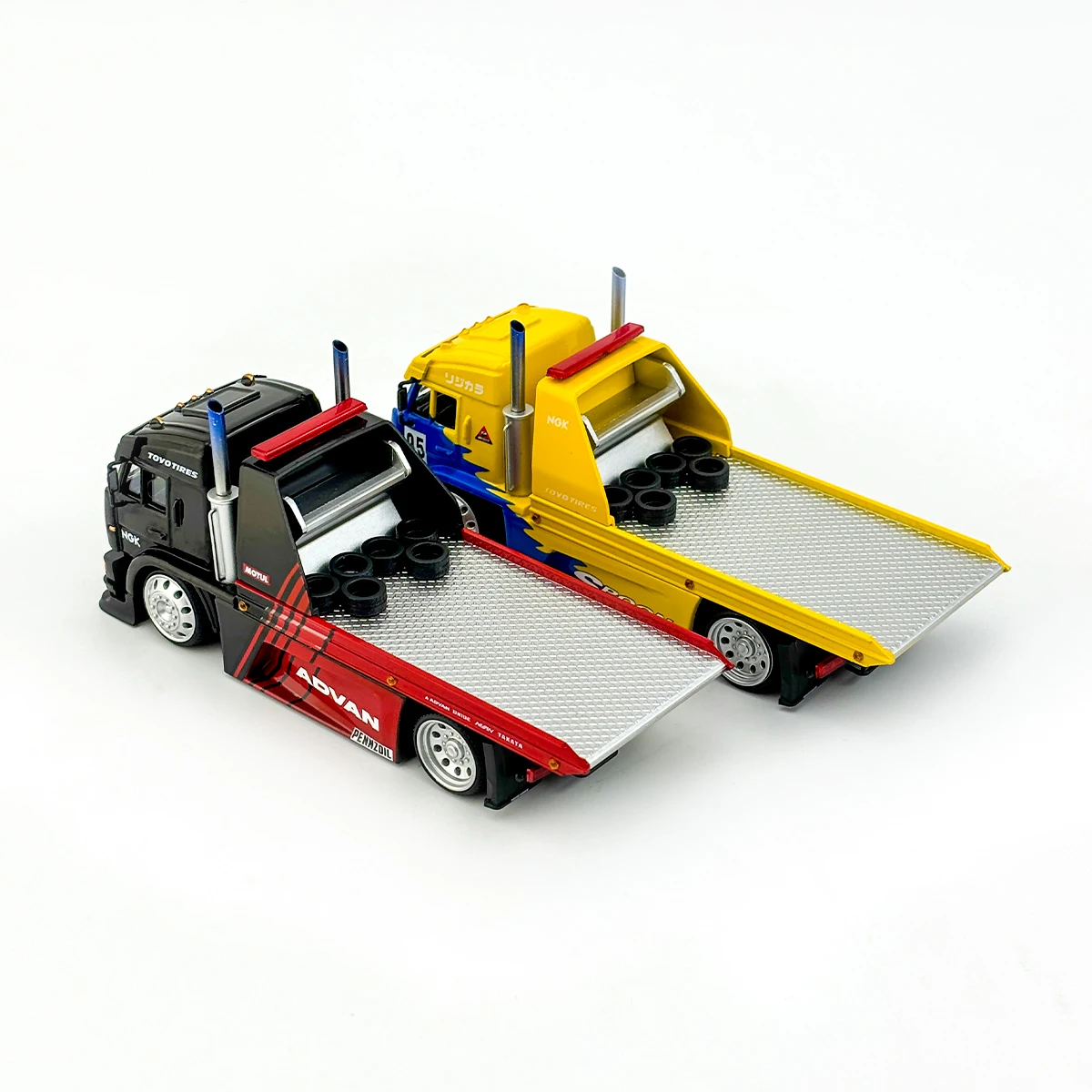 Diecast 1/64 Scale KamaZ Modified Transport Trailer Car Model Alloy KamaZ Spoon Advan Painted Car Model Collection Display