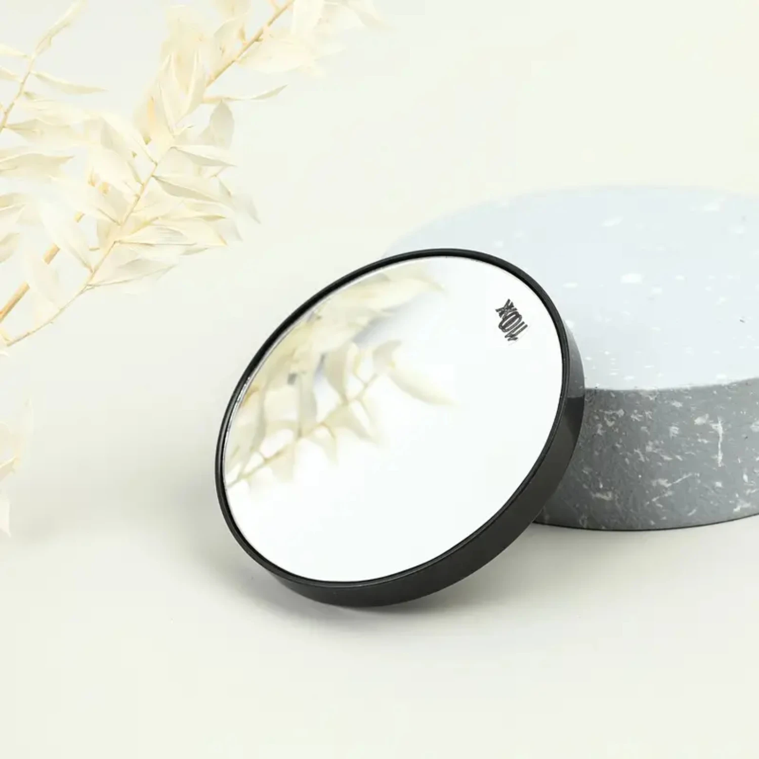Miroir de maquillage rond grossissant essentiel 10X pour un rasage impeccable à l'absorption cosmétique du visage à la maison ou en voyage