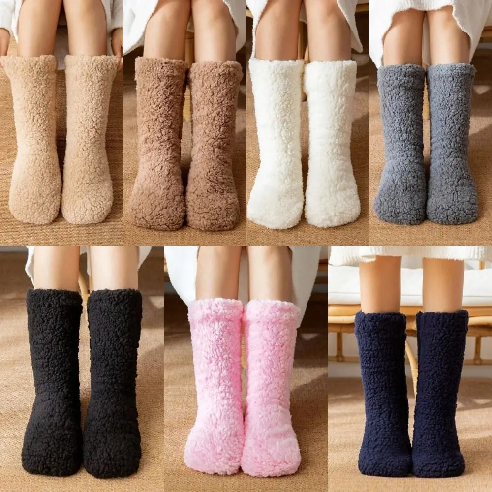 Calcetines térmicos gruesos de felpa Kawaii para mujer, pantuflas antideslizantes y esponjosas para dormir, calcetín polar de piel para interior