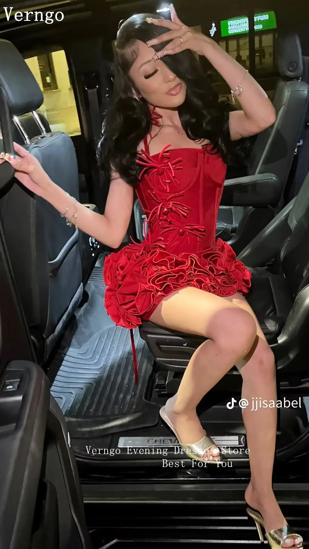 فستان كوكتيل صغير من Verngo باللون الأحمر المخملي مع رسن على شكل حرف A مطوي مثير لحفلات أعياد الميلاد فساتين حفلات المشاهير حسب الطلب