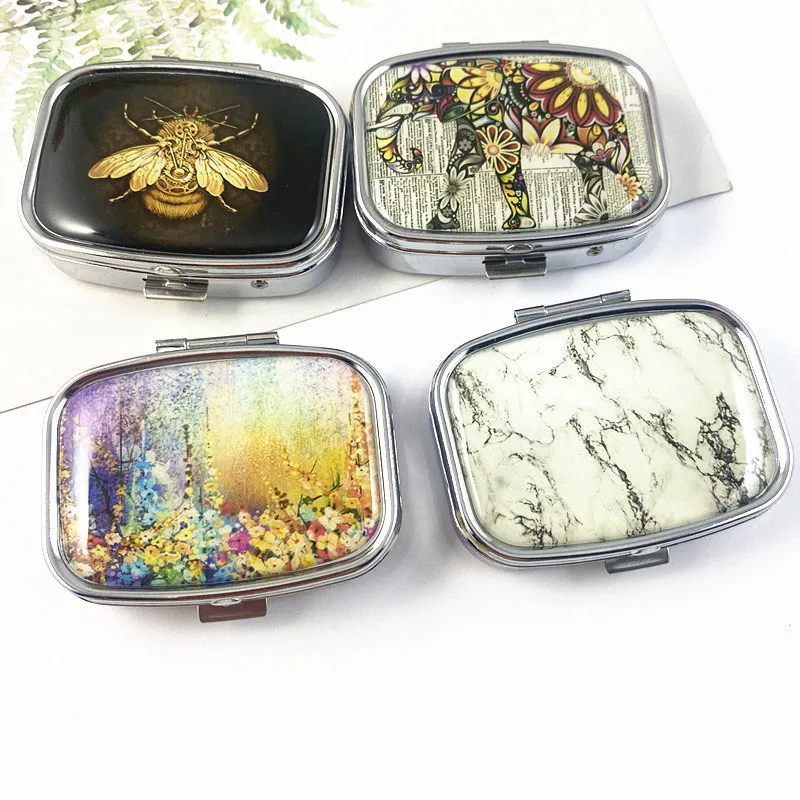 Metal square Flower animal Pill Boxes Holder 2 Grids Medicine Case Small Portable Case Container Splitters Personal MR008