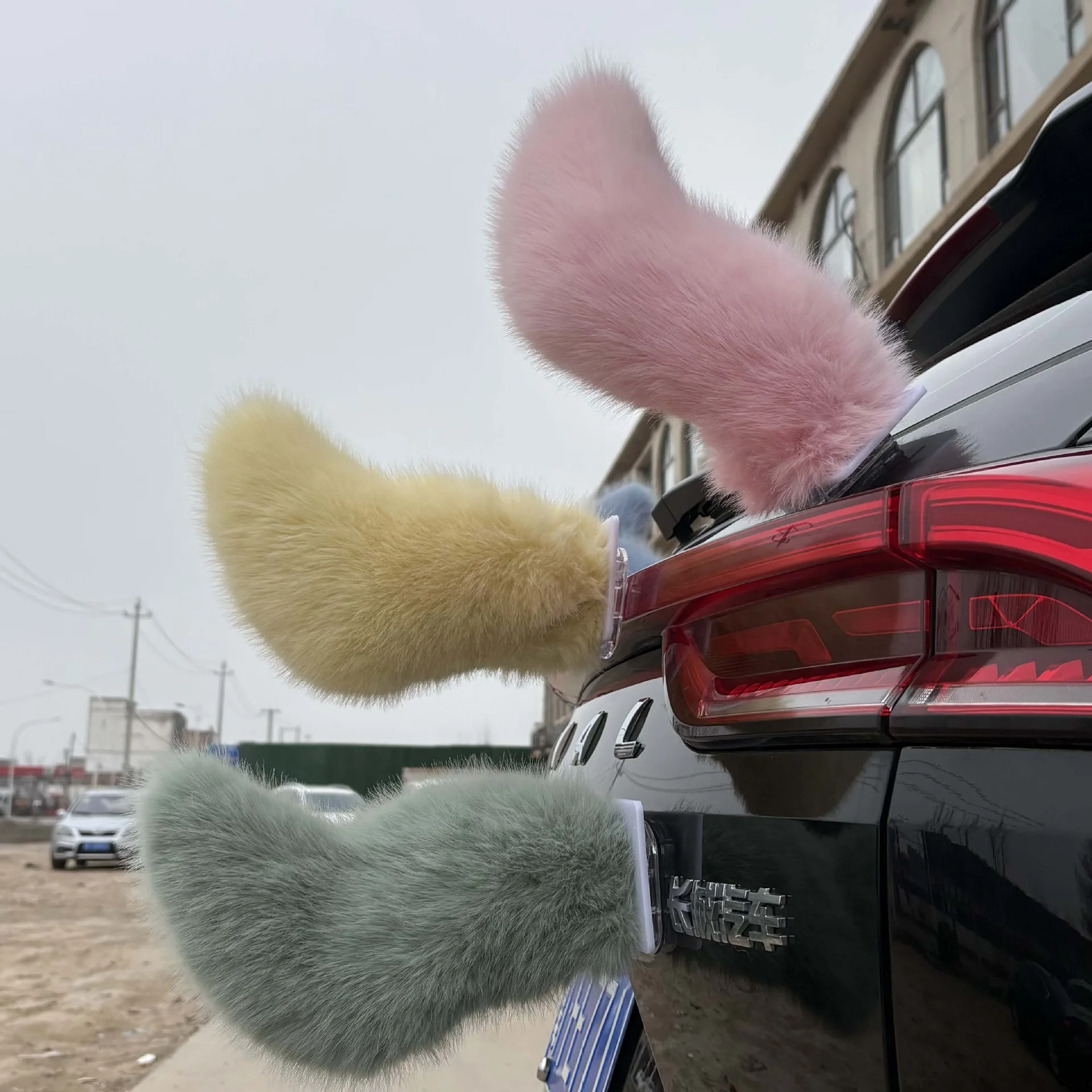 Remote Control Wagging Faux Fox Tail Car Decor Plush Electric Swing Tail Vehicle Rear Trunk Decorative Modification Parts