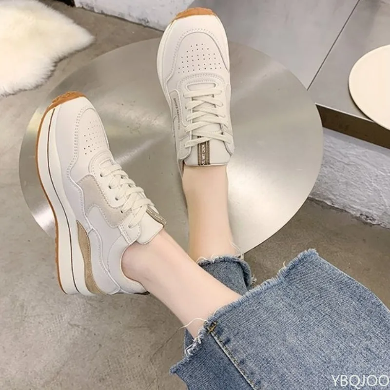 

Women's Spring New Breathable Low Top Flat Single Shoes Women's Lace up Casual Sports Simple Comfortable Versatile Women's Shoes