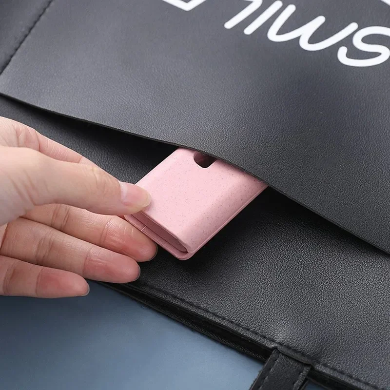 1pc Medicine Pill Holder Tablet Cutter Splitter Pill Case Mini Useful Portable Storage Box Pill Tablet Cutter Divider