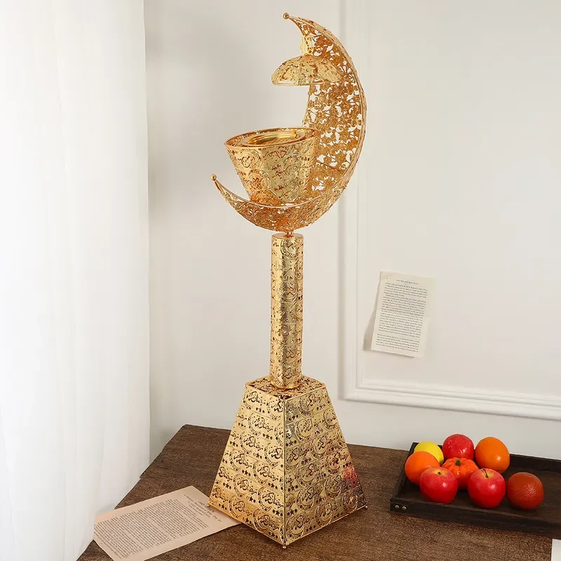 Vertical Moon Shaped Metal Incense Burner Large Wrought Iron Home Decor Ornament Light Luxury Exquisite Design for Living