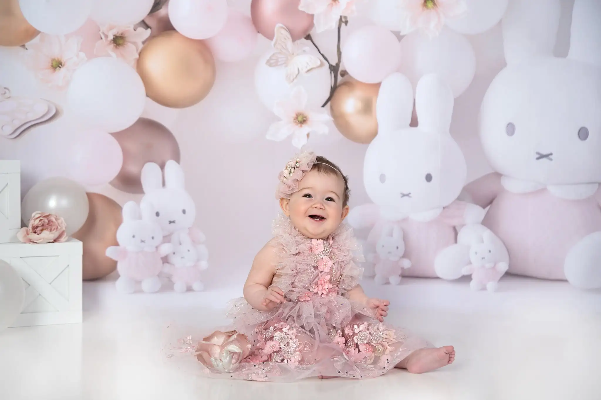 Telón de fondo de mariposas y conejos rosas, globos para niños, accesorios de fotografía para bebés, niñas y adultos