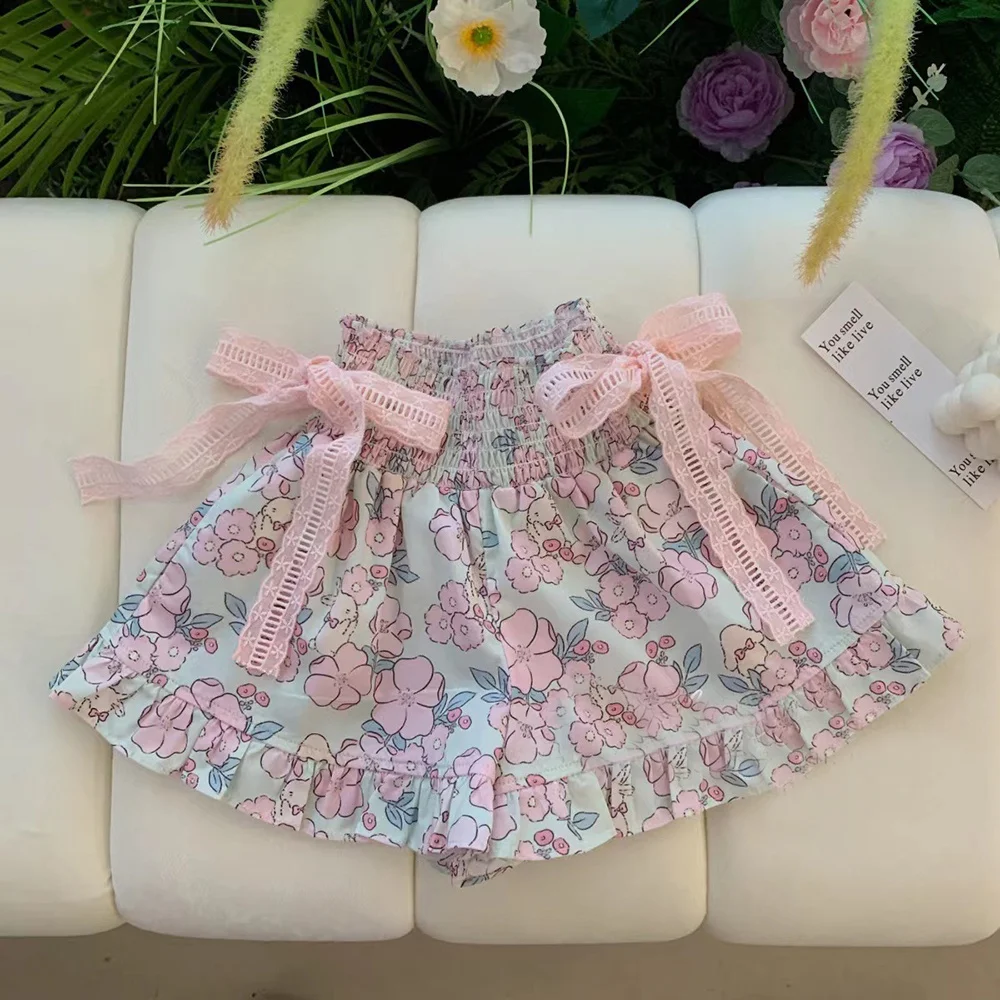 Bear Leader 2-6 Years Old Baby Girl\'s Cute Clothes Set Summer Lace Sleeveless Top+bow Flower Print Shorts Two Piece Set