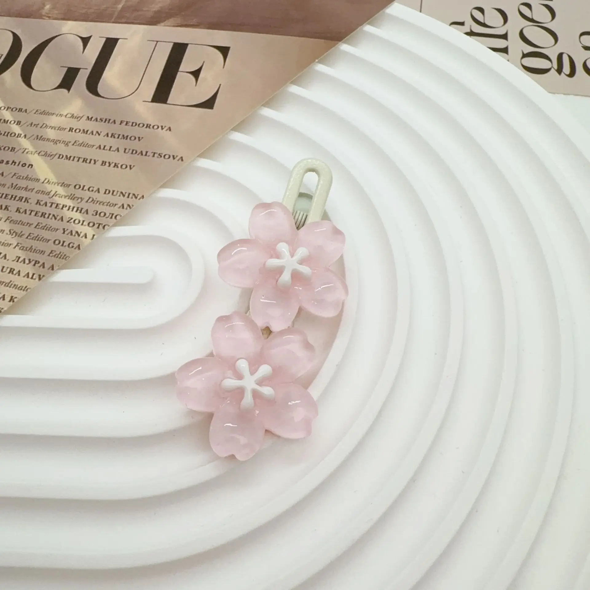 مشبك شعر جيلي زهر الكرز قطعة واحدة أنيقة ولطيفة ومضادة للانزلاق للفتيات والنساء وإكسسوارات الشعر اليومية