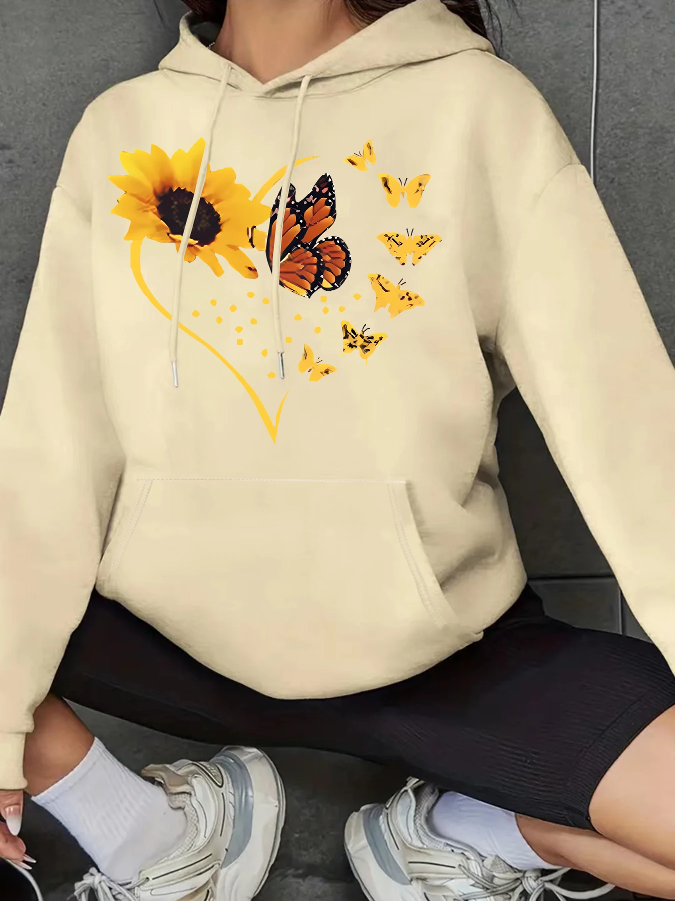 Sunflower & Butterfly Print Drawstring Hoodie Casual Long Sleeve Kangaroo Pocket Hooded Sweatshirts Women’s Fashion Sports Tops