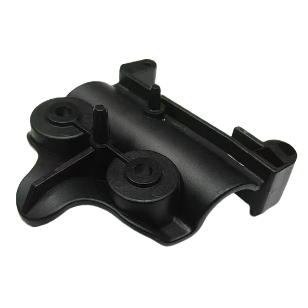

Auto Parts Replacement Bonnet Release Latch Easy To Install High Compatibility Made Of ABS Material Non-deformation Design